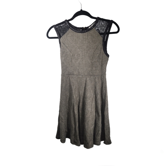Monteu knitted sleeveless vintage looking dress - Picture 9 of 11